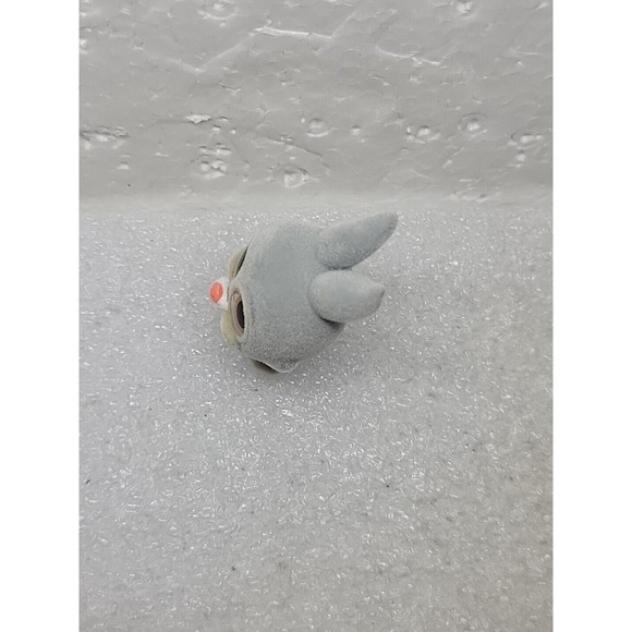 Disney Doorables Series 5 - Flocked Thumper from Bambi Special Edition - Picture 5 of 6